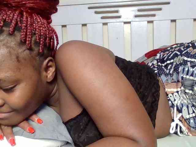 Sexyicey webcam