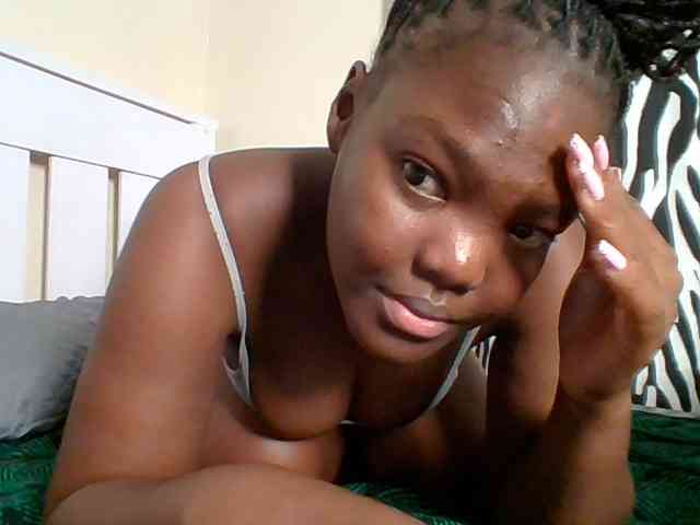 Sexyicey webcam