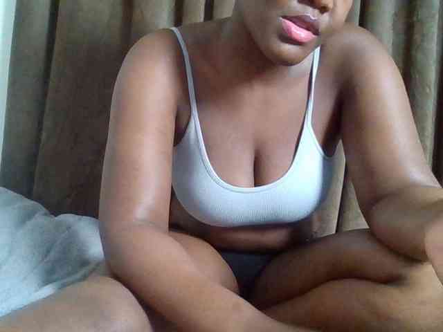 Sexyicey webcam