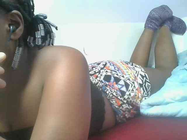 Sexyicey webcam