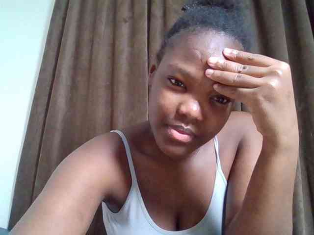 Sexyicey webcam