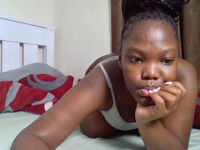 Sexyicey webcam