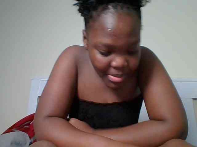 Sexyicey webcam