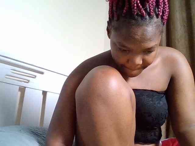 Sexyicey webcam