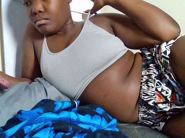 Sexyicey webcam