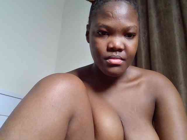 Sexyicey webcam