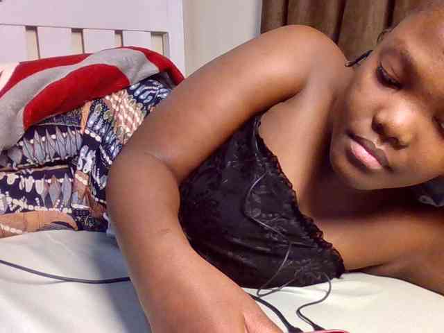 Sexyicey webcam