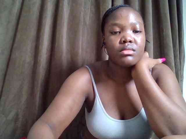 Sexyicey webcam