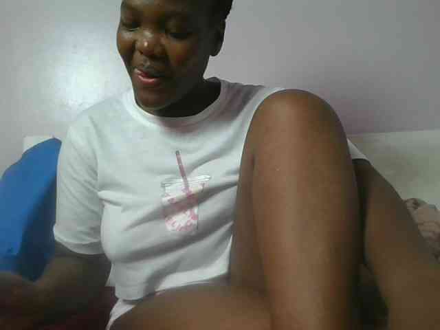 Sexyicey webcam