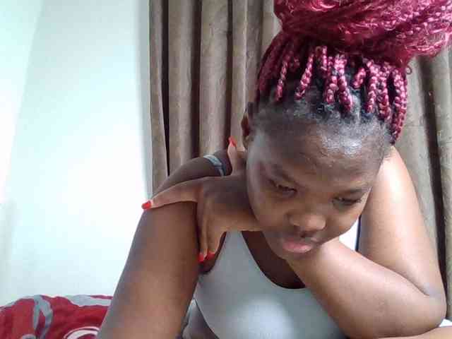 Sexyicey webcam
