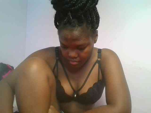 Sexyicey webcam