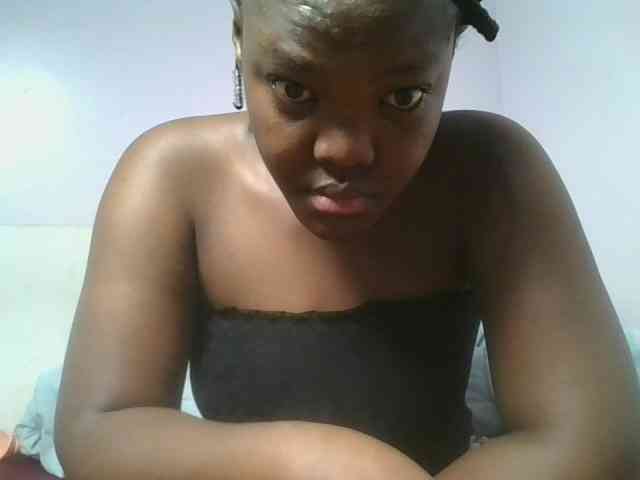 Sexyicey webcam