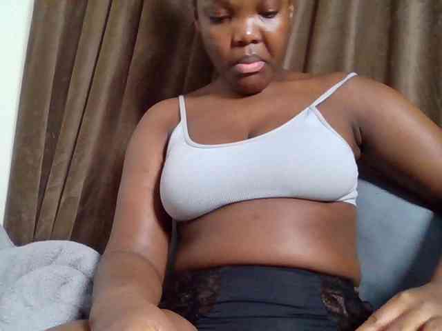 Sexyicey webcam