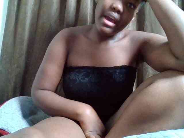 Sexyicey webcam