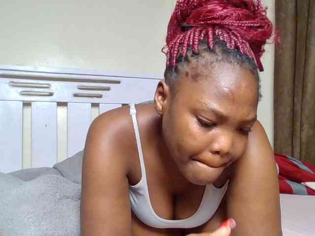 Sexyicey webcam