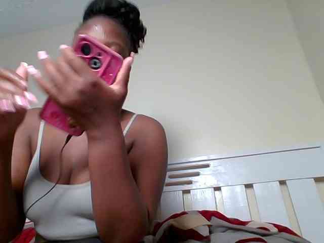 Sexyicey webcam