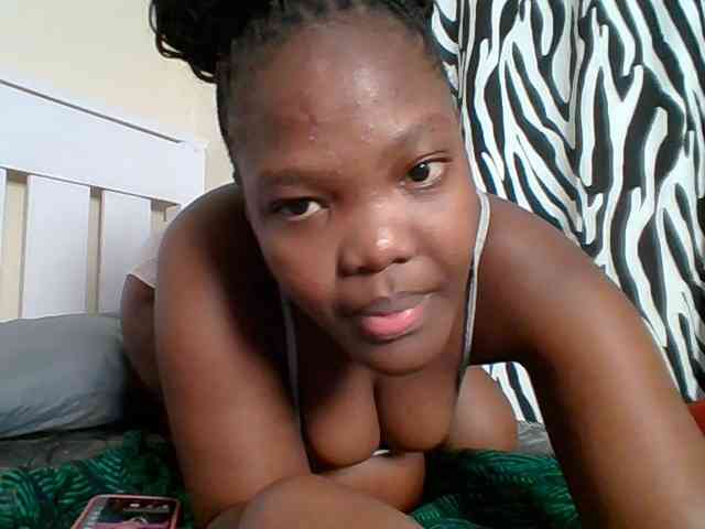 Sexyicey webcam