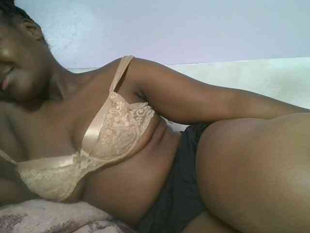 Sexyicey webcam