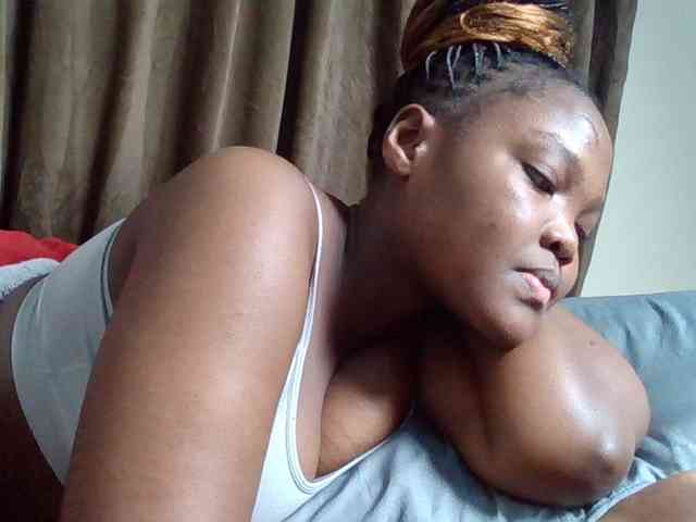 Sexyicey webcam