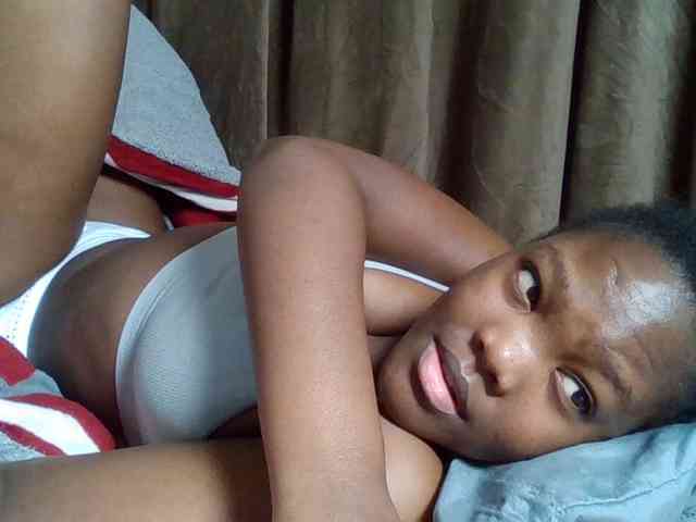 Sexyicey webcam