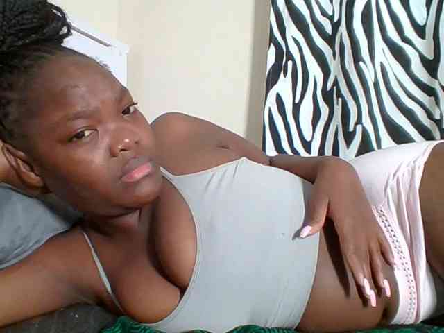 Sexyicey webcam