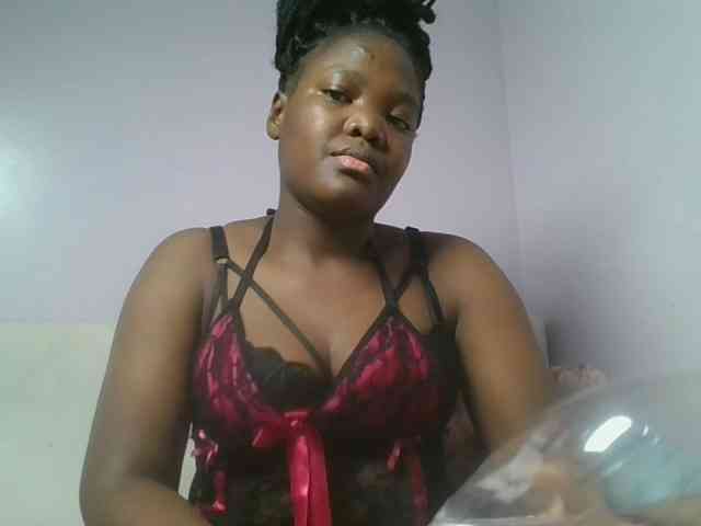 Sexyicey webcam