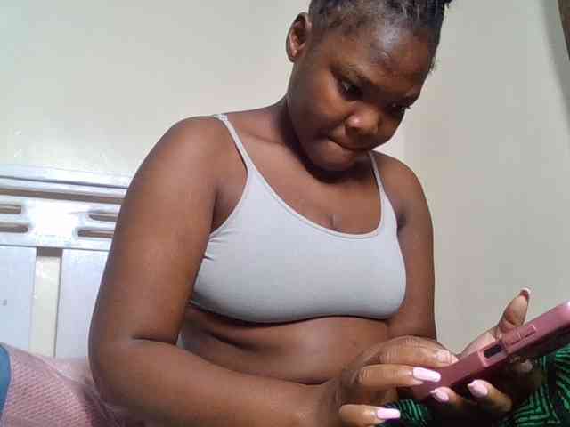 Sexyicey webcam