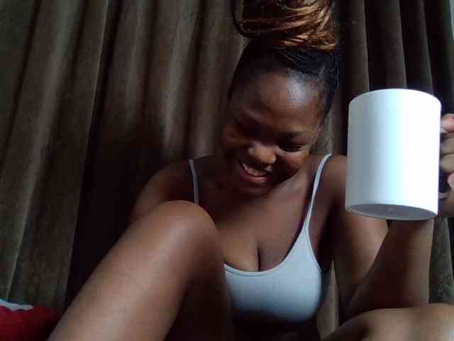 Sexyicey webcam