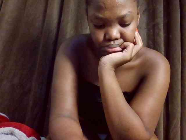 Sexyicey webcam