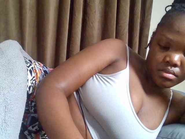 Sexyicey webcam