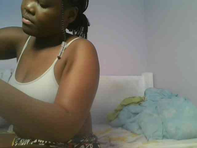 Sexyicey webcam