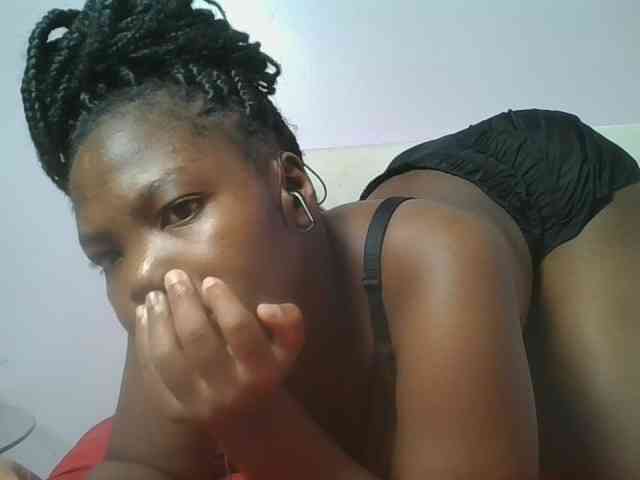 Sexyicey webcam