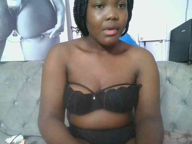 Sexyicey webcam