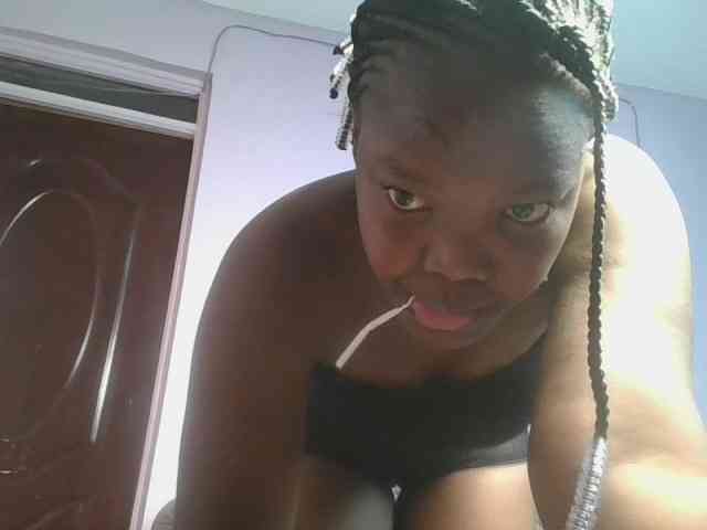 Sexyicey webcam