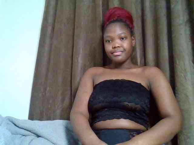 Sexyicey webcam