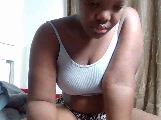 Sexyicey webcam