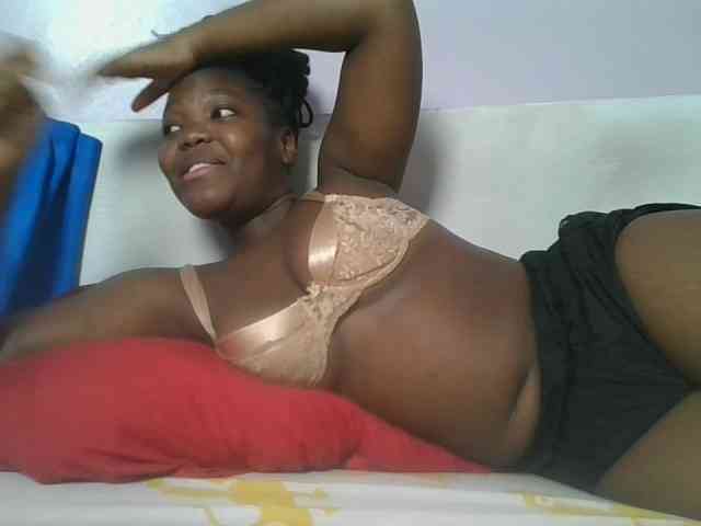 Sexyicey webcam