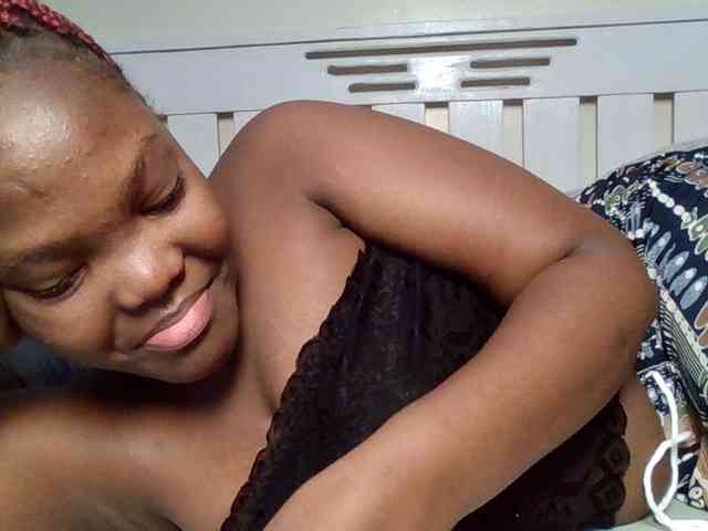 Sexyicey webcam