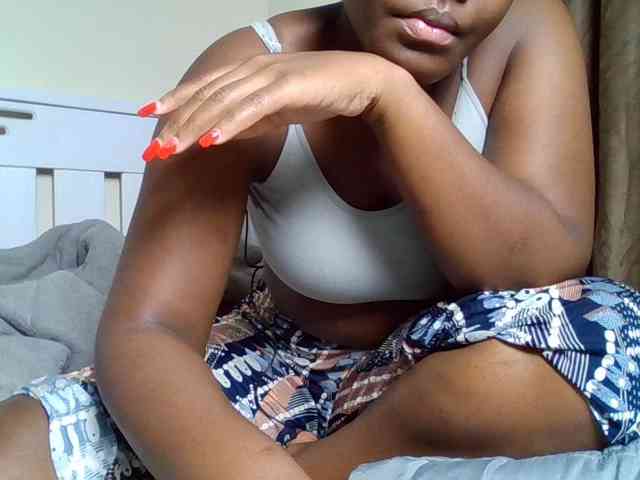 Sexyicey webcam