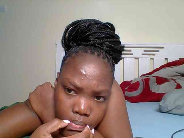 Sexyicey webcam