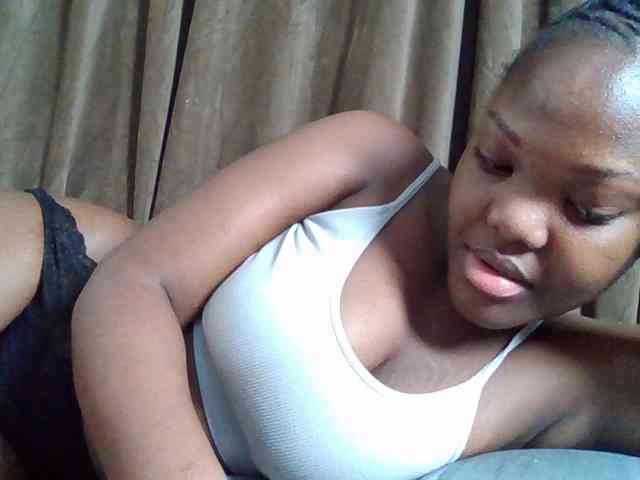 Sexyicey webcam