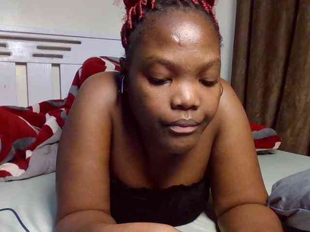 Sexyicey webcam