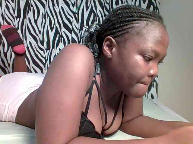Sexyicey webcam