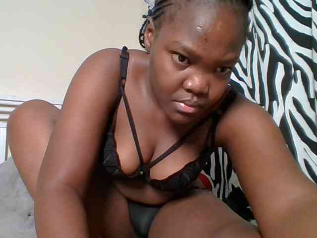 Sexyicey webcam
