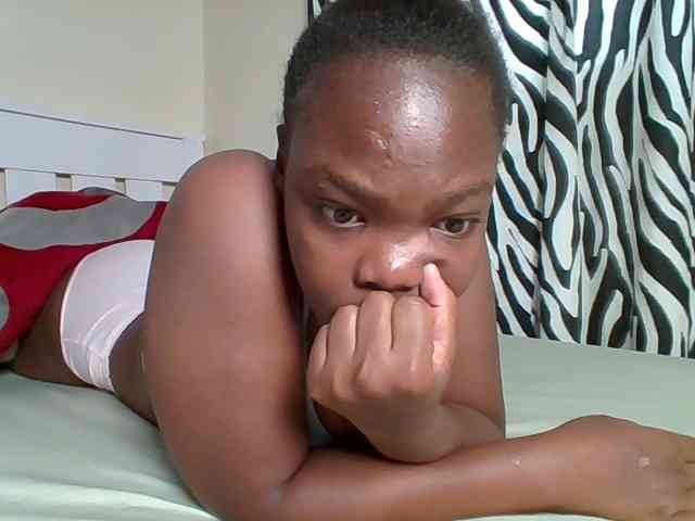 Sexyicey webcam
