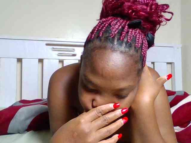 Sexyicey webcam
