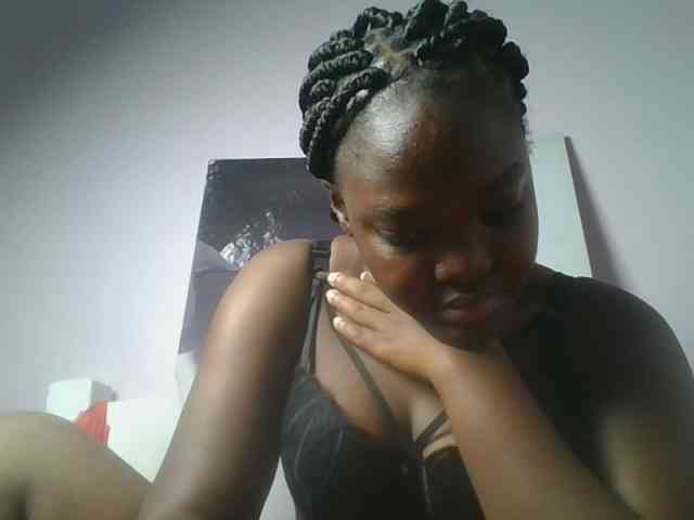 Sexyicey webcam