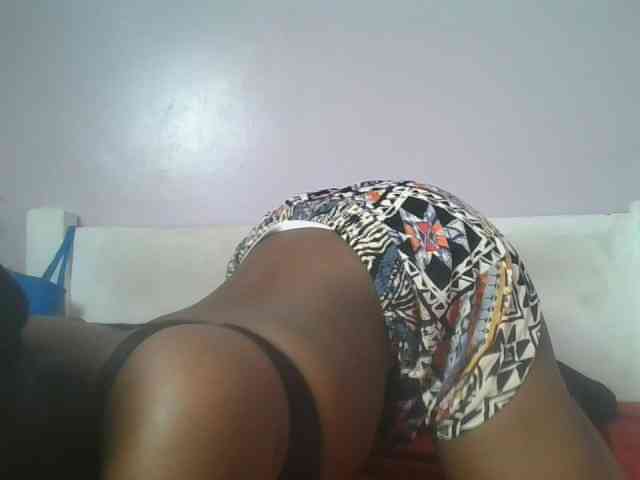 Sexyicey webcam