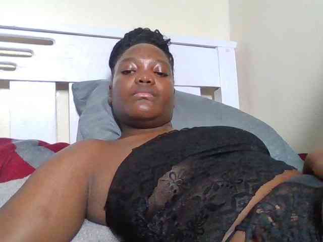 Sexyicey webcam