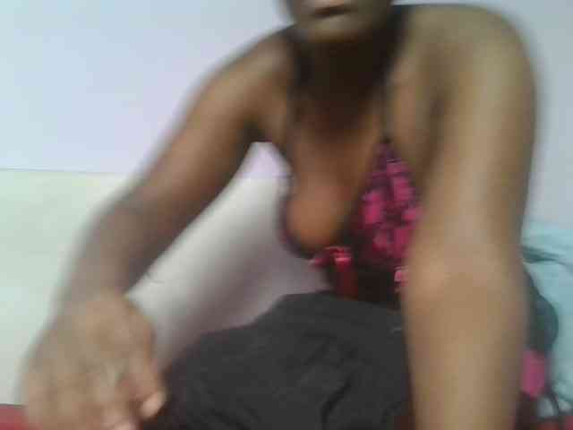 Sexyicey webcam